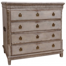 Swedish Gustavian Commode or Chest of Drawers with Painted Finish, circa 1775