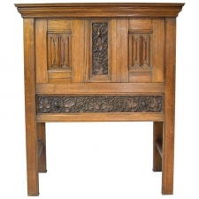 Arts & Crafts Bar Cabinet in Oak with Carved Panels, England, circa 1900