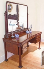 New York City Mahogany Belle Epoque Vanity or Dressing Table, circa 1890