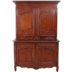 18th Century Louis XV Buffet a Deux Corps in Carved Oak from Normandy