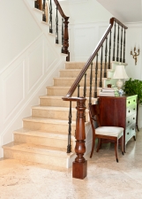 19th Century Walnut Handrail with Antique Iron Balusters and Newel Post Turned in Mahogany