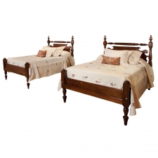 Pair of Bonnin Ashley Custom-Made Full-size Cannonball Beds in Mahogany