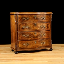 Antique Bombe Chest of Drawers in Figured Walnut