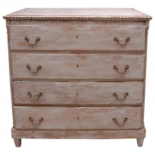 18th Century Scandinavian Painted Chest of Drawers / Commode