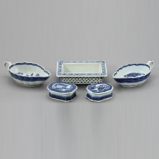 Porcelain Serving Set