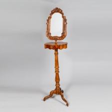 Shaving Stand