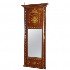 Regency Mirror in Mahogany with Marquetry, England, circa 1820