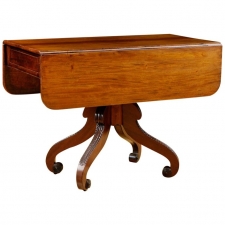 Antique English Side Table in Mahogany with Drop Leaves on Center Pedestal, c. 1800