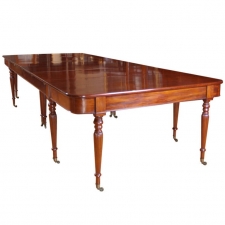 English Sheraton Banquet/ Extension Dining Table in Mahogany, c. 1810